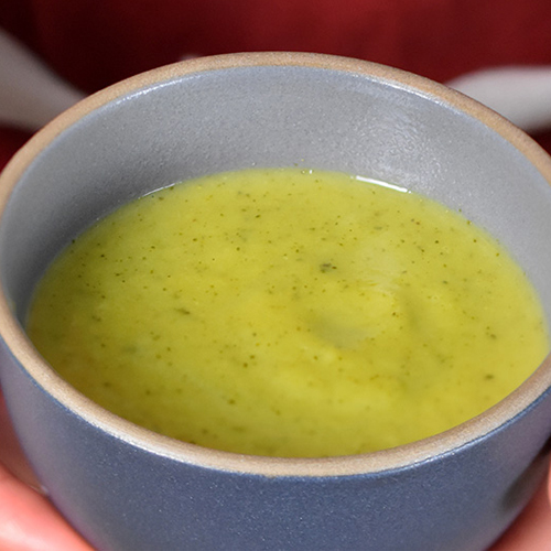 CURRIED CREAM OF BROCCOLI SOUP